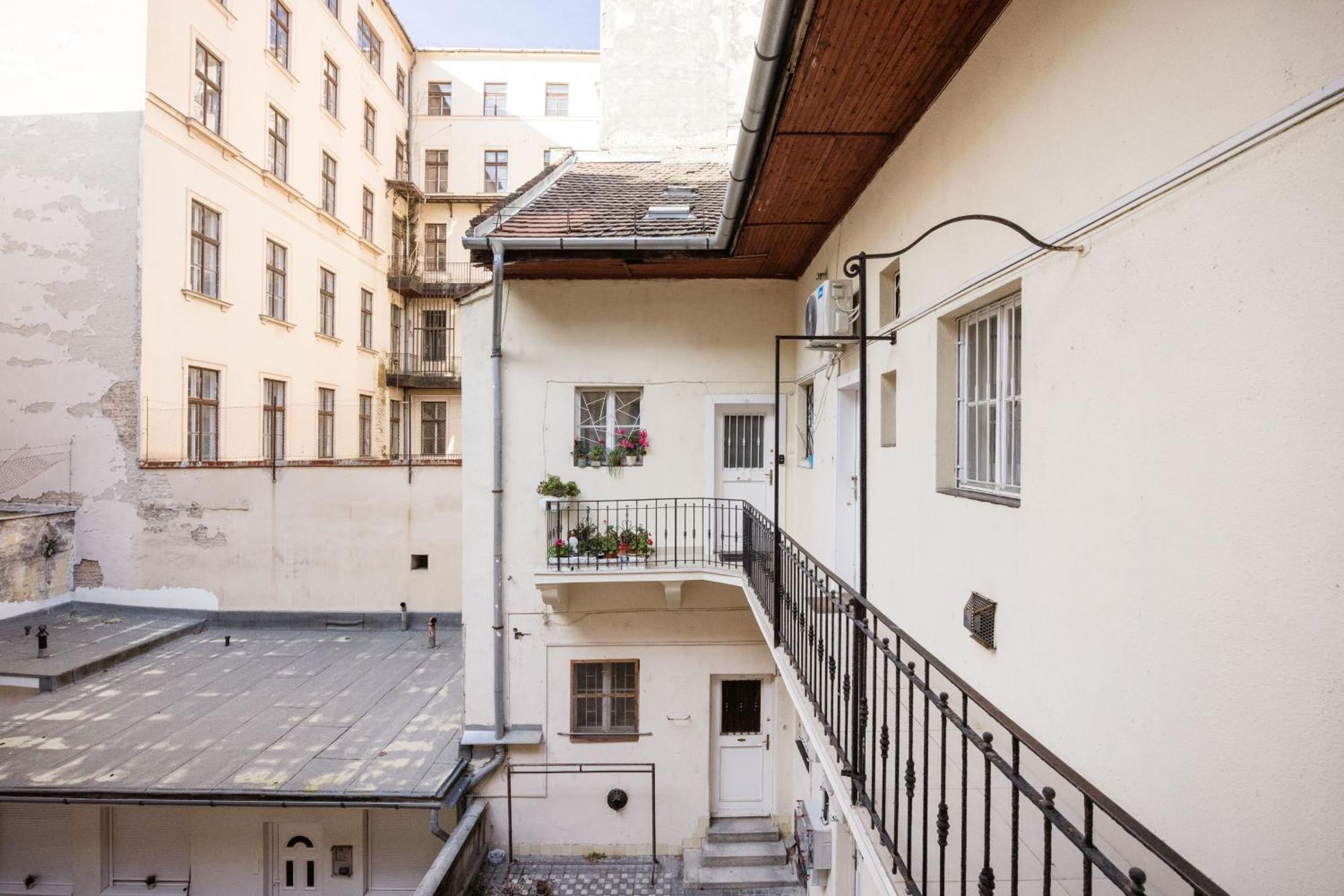 Rose Residence - Elegant Home Budapest Luaran gambar